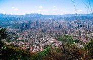 venezuela5 Caracas seen from Mount Avila (photo: Yiyo)