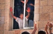 nachman-shai2 Le lynchage de deux Israëliens soldats de réserve à Ramallah
